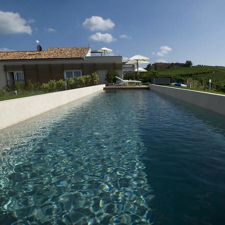 شقة Casa Nelle Vigne Castiglione Tinella المظهر الخارجي الصورة